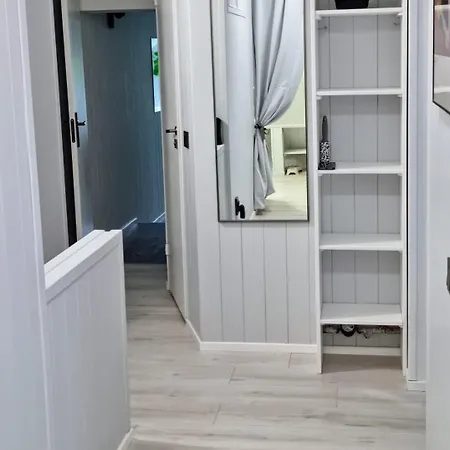 Apartment Patogus Bustas *